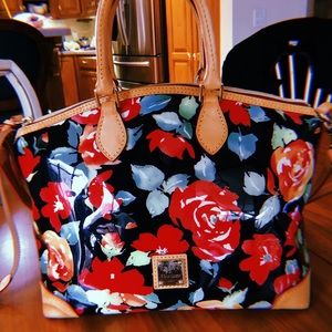 Dooney & Bourke Purse